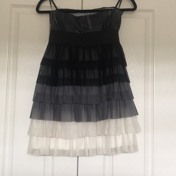 Homecoming dress - Picture 2 of 3